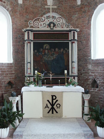 Altar in der Kirche Westeraccum